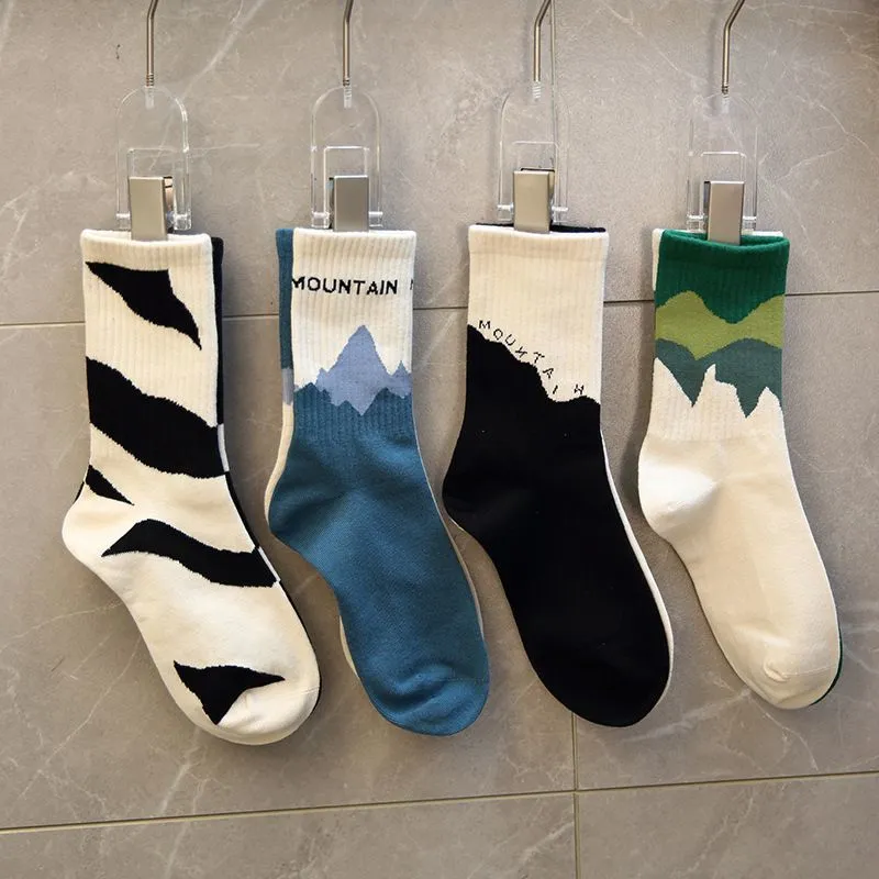 2023 Fashion Socks Hip Hop Skateboard Striped Mid Tube Socks Solid Color Breathable Cotton Sock Women Man Socks