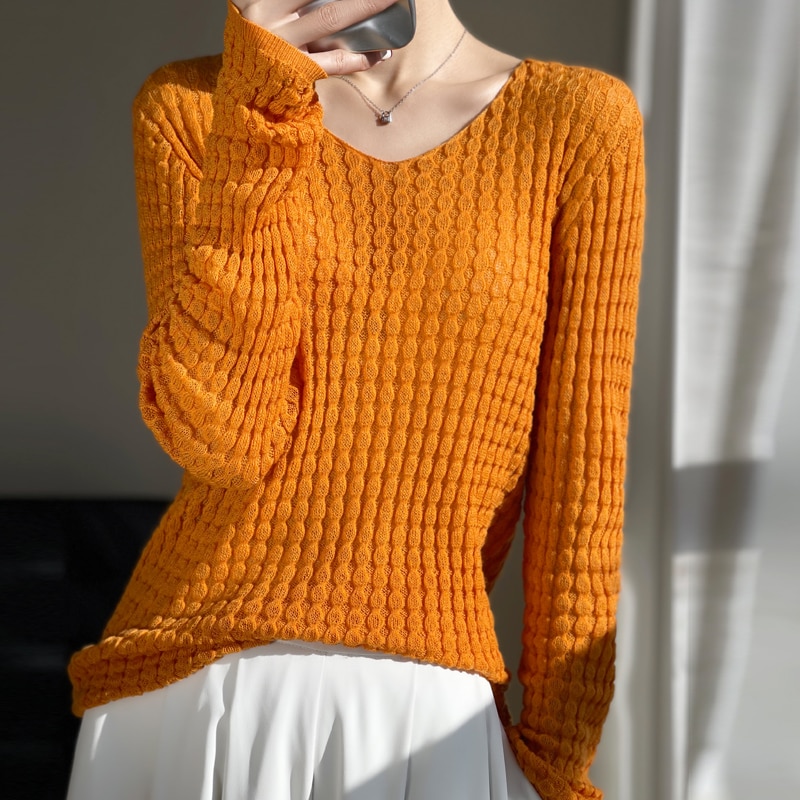 Spring and Autumn New Woolen Sweater Women's O-Neck Knitted Pullover Top Fashion Korean Version Loose Jacket Fine Imitation