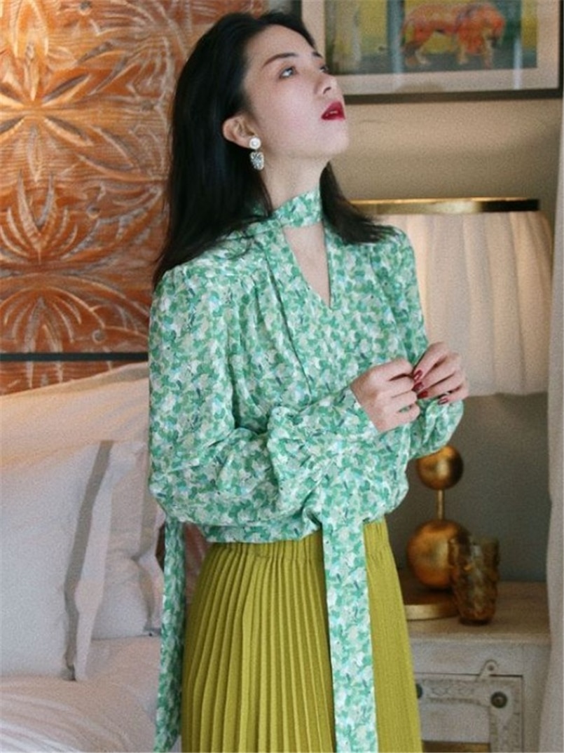 Flower Print Casual Chiffon T-shirt Women Long Sleeves V-neck Loose Tops Vintage Simple Style Party Female Clothing 2023 Spring