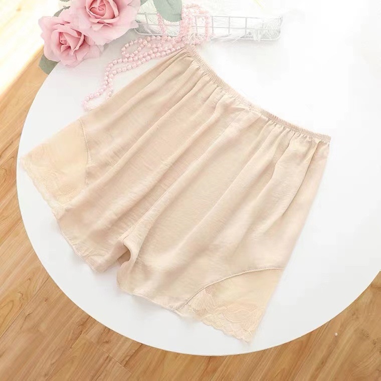 15PCS Ladies Lace Three-point Shorts No Curling Light Comfortable Loose Leggings Island Silk Safety Pants Can Be Worn Outside