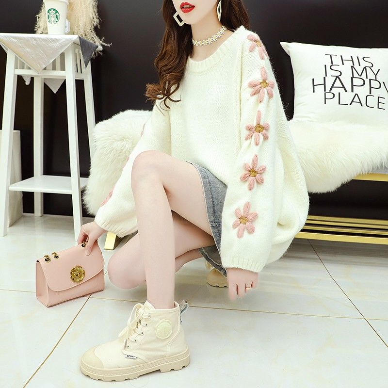 Female Retro Personality Knitted Tops Flower Embroidery Knitwear Women Autumn and Winter Loose Casual Fashion Pullover Sweaters