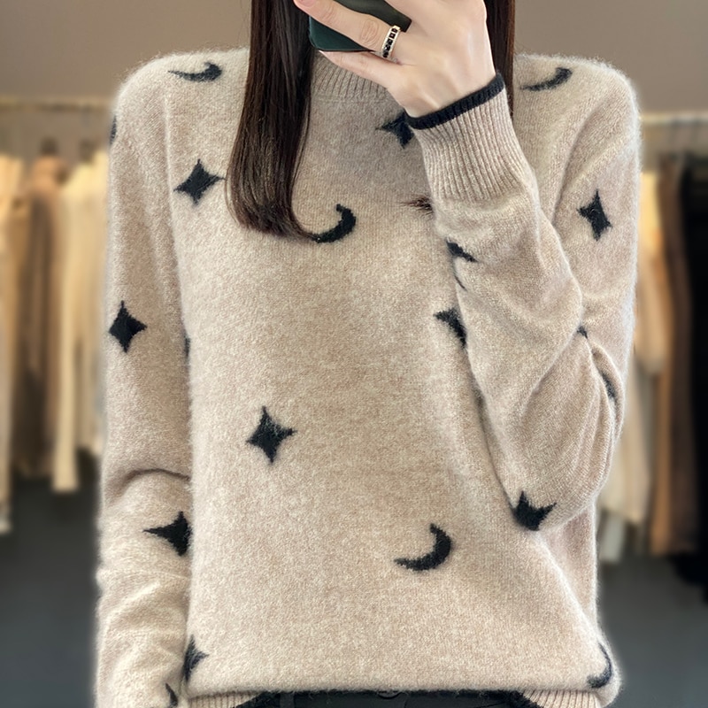 Brand Women's Sweater AutumnWinter New Colored Half High Neck Long Sleeve Contrast Jacquard Casual Fashion Pullover Sweater