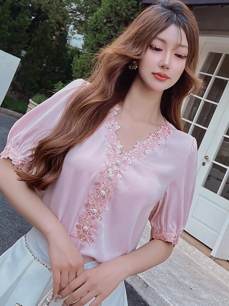 Dabuwawa Lace Shirt Women's 2023 Summer New V Neck Blouses Office Lady Top DM1BST054