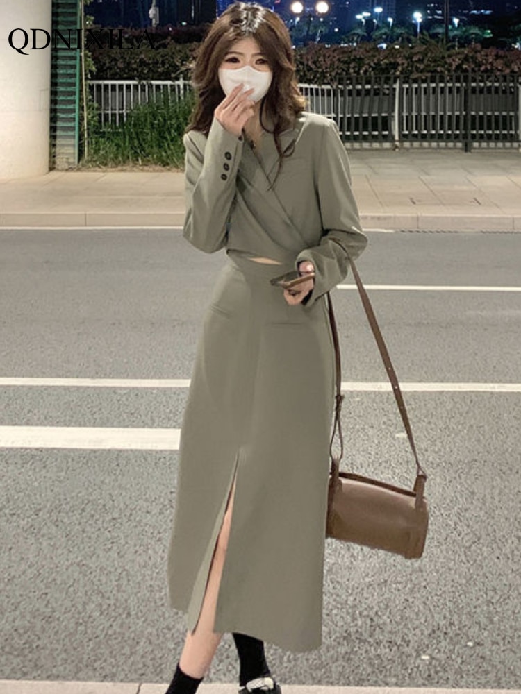 Autumn New Women's Suit with a Skirt Korean Luxury Long Sleeve Short Blazer Fashion Elegant Slit Skirt 2 Piece Set Matching