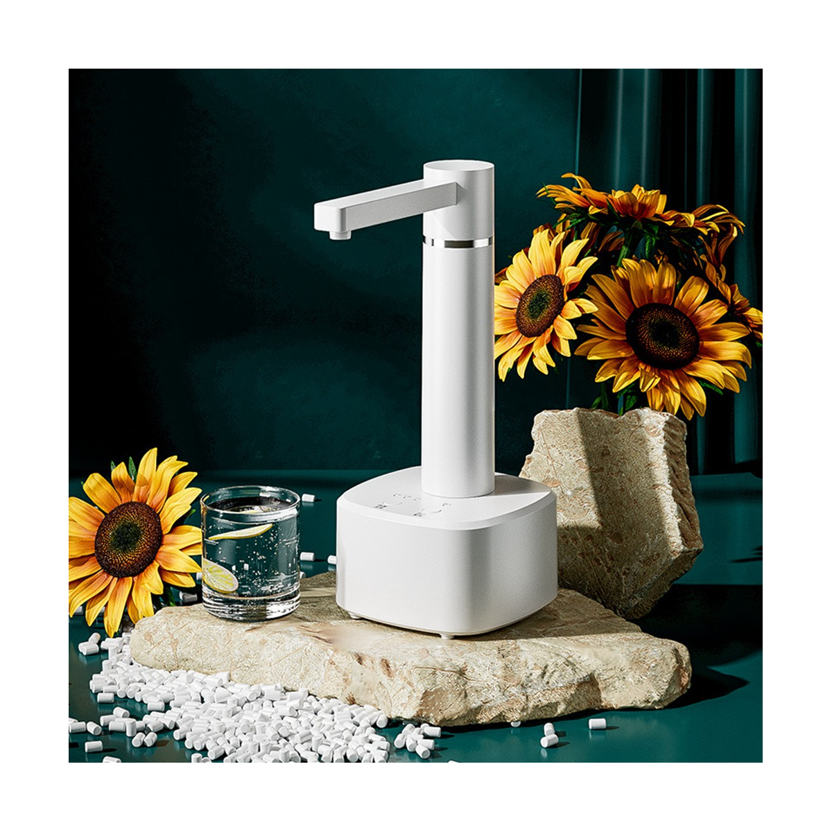 Electric Water Pump Dispenser Automatic Drinking Water Bottles Desktop Rechargeable Water Pump Dispenser for Home Office