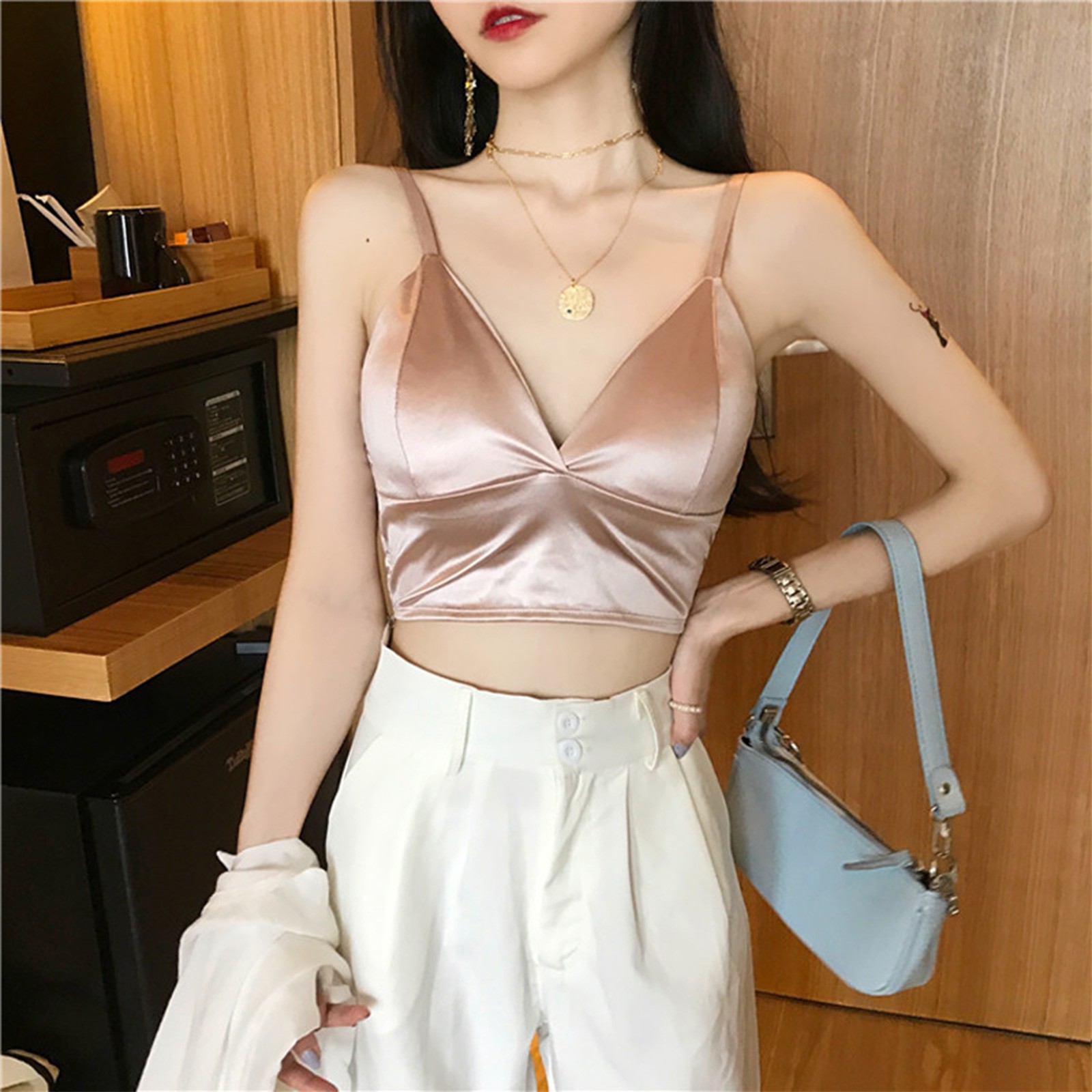 Women's tank tops Sexy Deep V Satin Camisole Chest Pad Back Shaping Base Underwear Anti-Exposure Outer Wear Short Thin Top