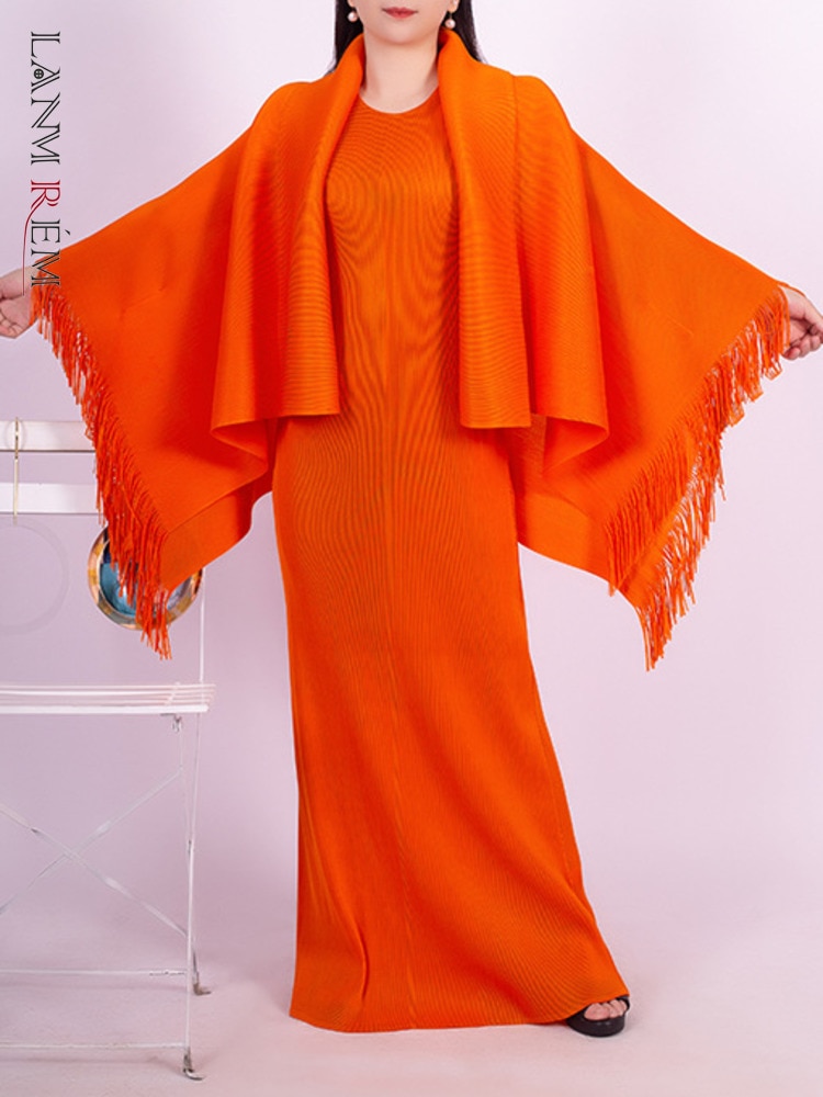 LANMREM 2 Pieces Dress Set Tassel Shawl With Maxi Suspender Dress Female Fashion Pleated Clothing 2023 Autumn New 32A325