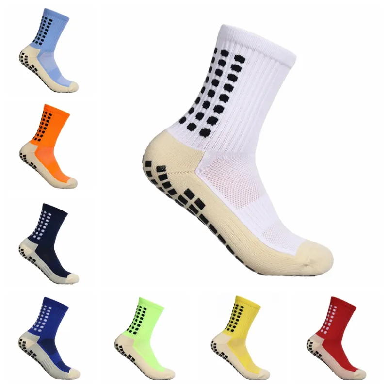 2023 New Casual Soccer Sport Grip Socks Man Anti Slip Thickened Football Men's Socks Outdoor Running Cycling Mid Calf Socks
