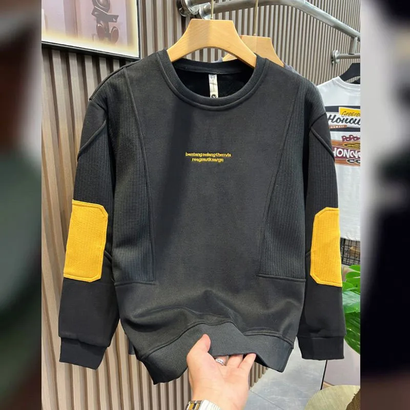 New Autumn and Winter Fashion Trend Patchwork Plush Round Neck Loose and Versatile Handsome Casual Men's Long Sleeved Sweat