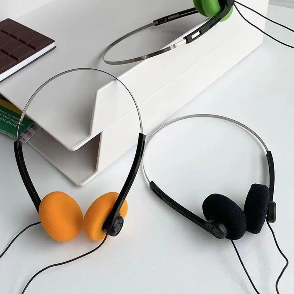 Sports Fashion Personality Wired Earphone Japanese Retro Nostalgic Headsets MP3 Walkman Headphones Photo Props