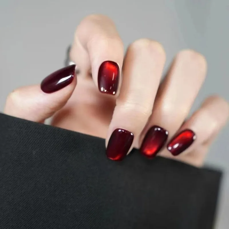 24pcs Dark Red Fake Nails Square Head Cat Eye Nail Press on Nails Faux Fingernails Christmas False Nails Acyrlic Simple Manicure