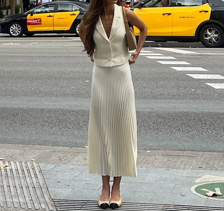Elegant Two Piece Set for Woman Solid Color Suit Collar Vest Top High Waisted Pleated Long Skirt Set Women's Women Matching