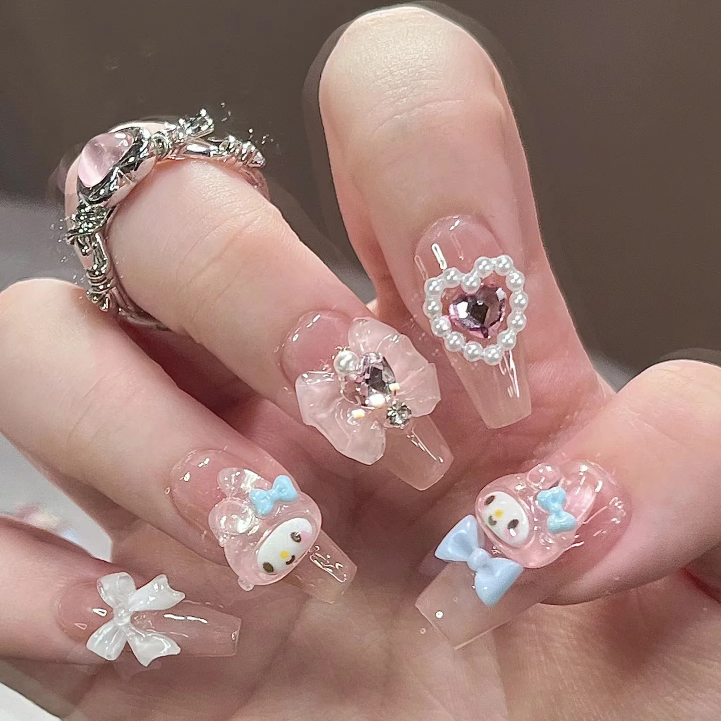 24Pcs Press on Nails Coffin Cartoon Press on Nail 3D Heart Pearl Nail Charm Rhinestone Stick on Nails Artificial Acrylic Nail