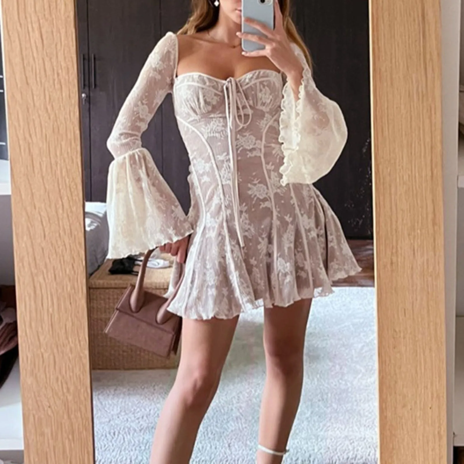 Lace Flare Sleeve High Waist Mini Dress Women Square Collar Low Cut Backless Pleated Dresses 2024 Sexy Fashion Party Club Robes