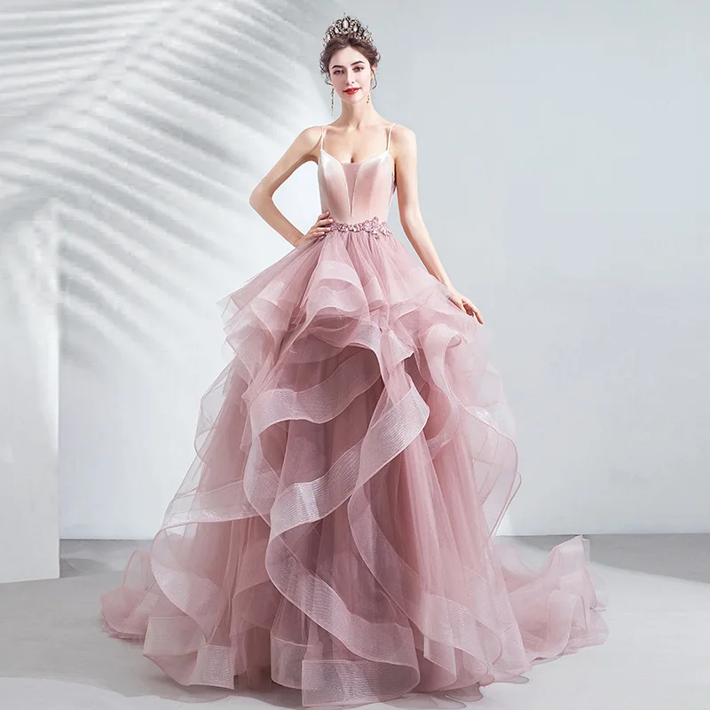 Unique Pink Wedding dress Puffy A Line Quinceanera Dresses V Neck Appliques Spaghetti Strap Tiered Ruffles Prom Gown graduati