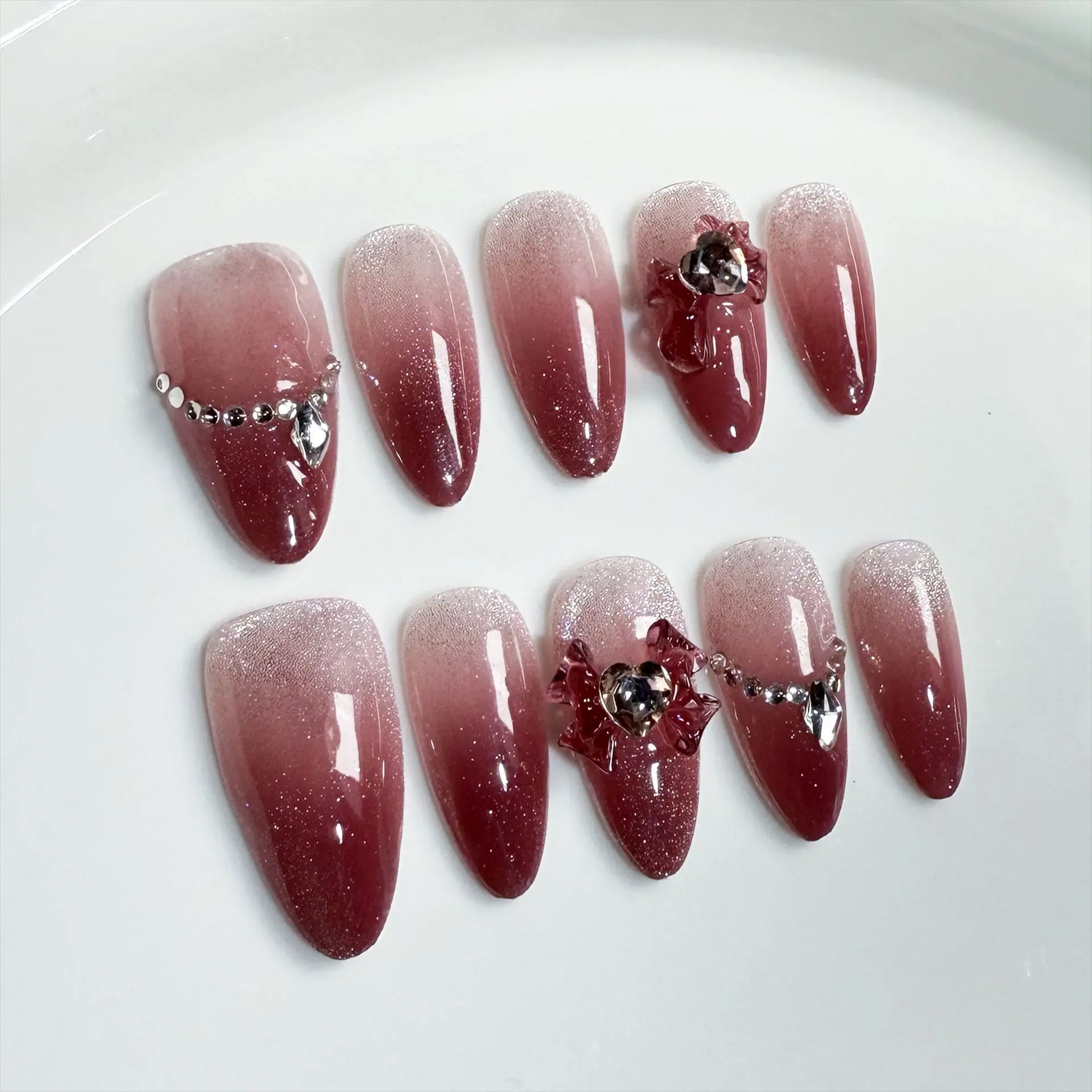 Handmade Almond Press on Nails Autumn Winter Sweet Blush Fake Nails Wearable Shiny Bow Diamond Decor Korean Style False Nails