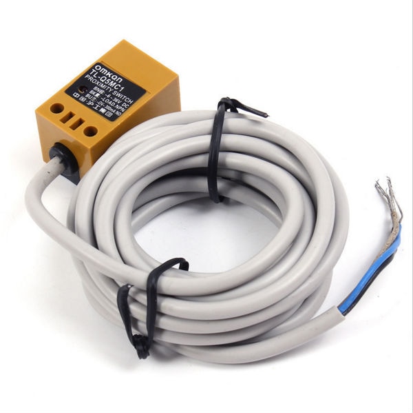Inductive Proximity Switch Sensor TL-Q5MC1 Q5MC2 DC6-36V 3-Wire NPN NO 18*18*1mm(Rail)