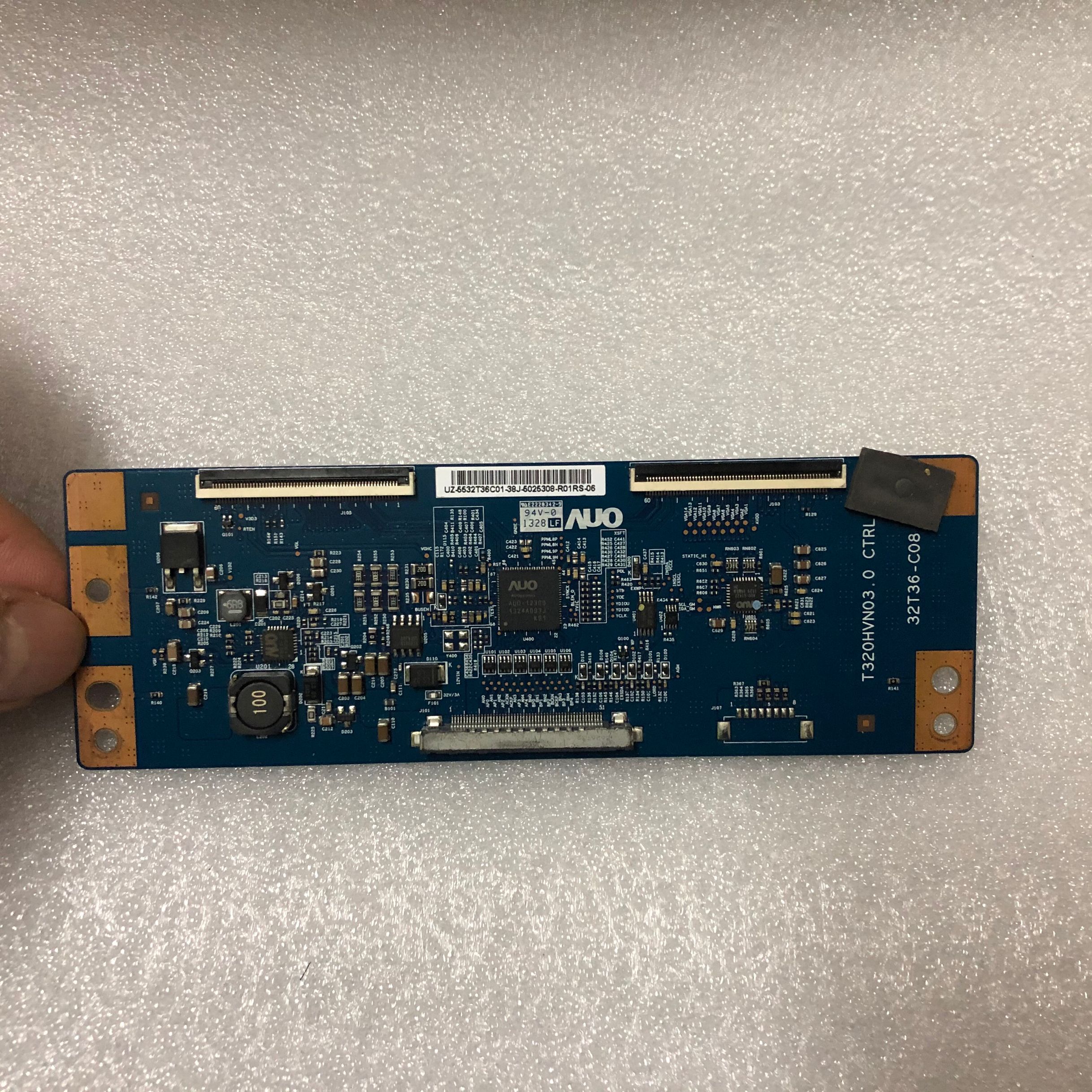 1pcs/lote Original , good quality T320HVN03.0 CTRL BD 32T36-C08 TV SPOT