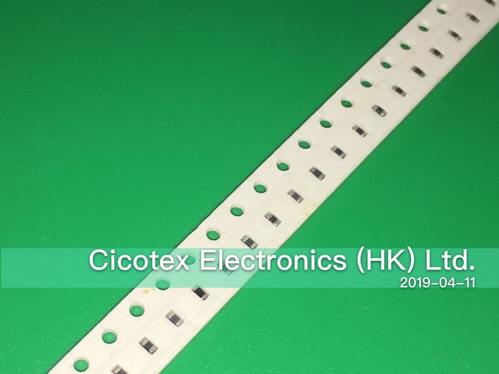 100pcs/lot BLM03AX121SN1D SMD0201 BLM15EG121SN1D SMD 0402 FERRITE BEAD 120 OHM 0201 0402 1LN BLM 3AX 15EG 121SN1D