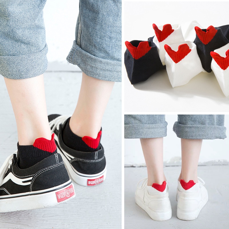 1 Pair Women Socks Cotton Summer New 3D Red Heart Cute Ankle Socks Black White Solid Lovely Socks