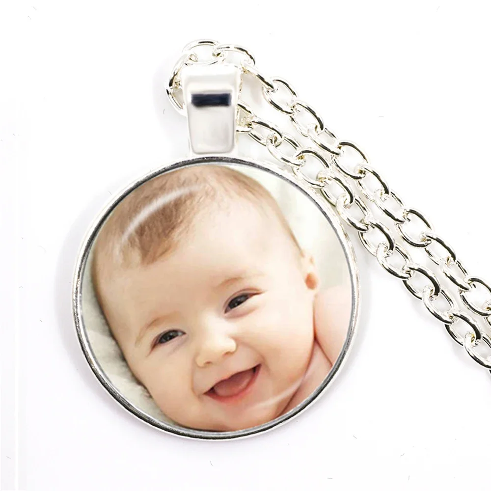 Personalized Custom Necklace Photo Mum Dad Baby Children Grandpa Parents Custom Designed Logo Photo Gift For Family Anniversary