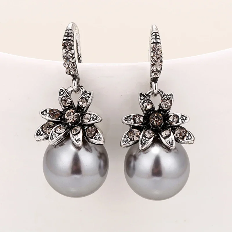 Fashion Imitation Pearl Earrings Inlaid Rhinestones Exquisite Charming Wedding Jewelry For Women