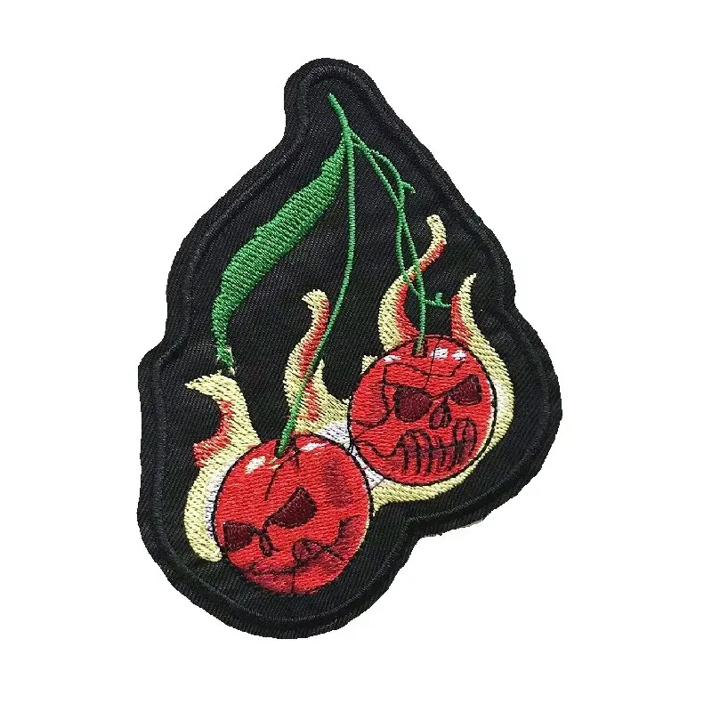 Skull Patch Iron on Embroidered Sew Applique Fabric Badge Garment DIY clothes Apparel Accessories