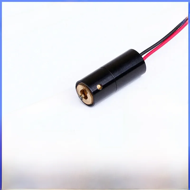 D8X18mm Adjustable Focus 650nm 1mW 5mW 10mW Red Dot Laser Diode Module Industrial Grade ACC Driver