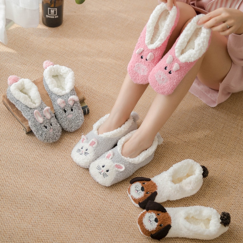 2020 Autumn Winter Coral Velvet Floor Sock Cover Thickened with Velvet Thermal Insulation Indoor Card Love Popular Cartoon Socks