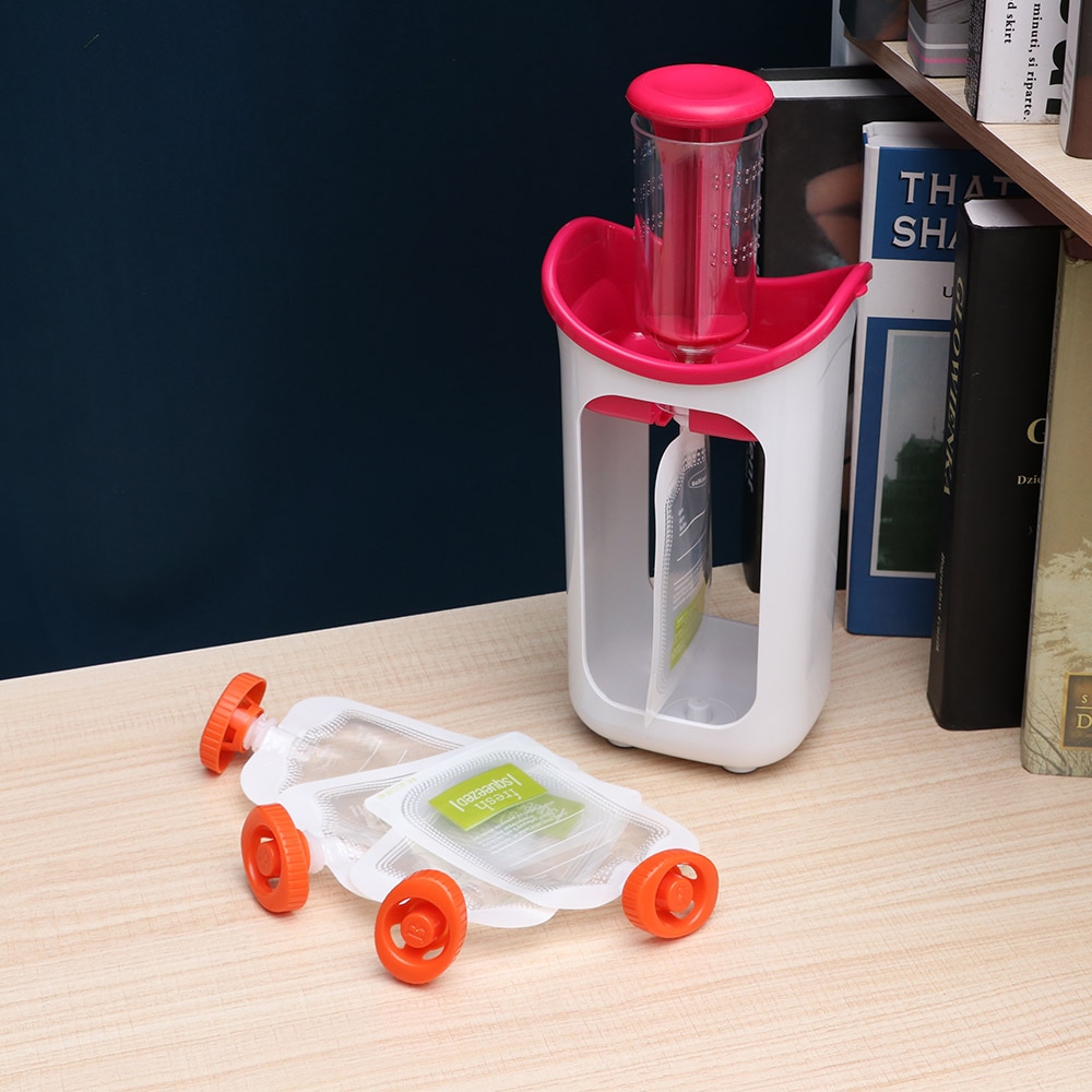 Kids Puree Squeezer Manual Baby Food Supplement Household Fruit Juice Dispenser Portable Storage Bag Container Manual Juicer