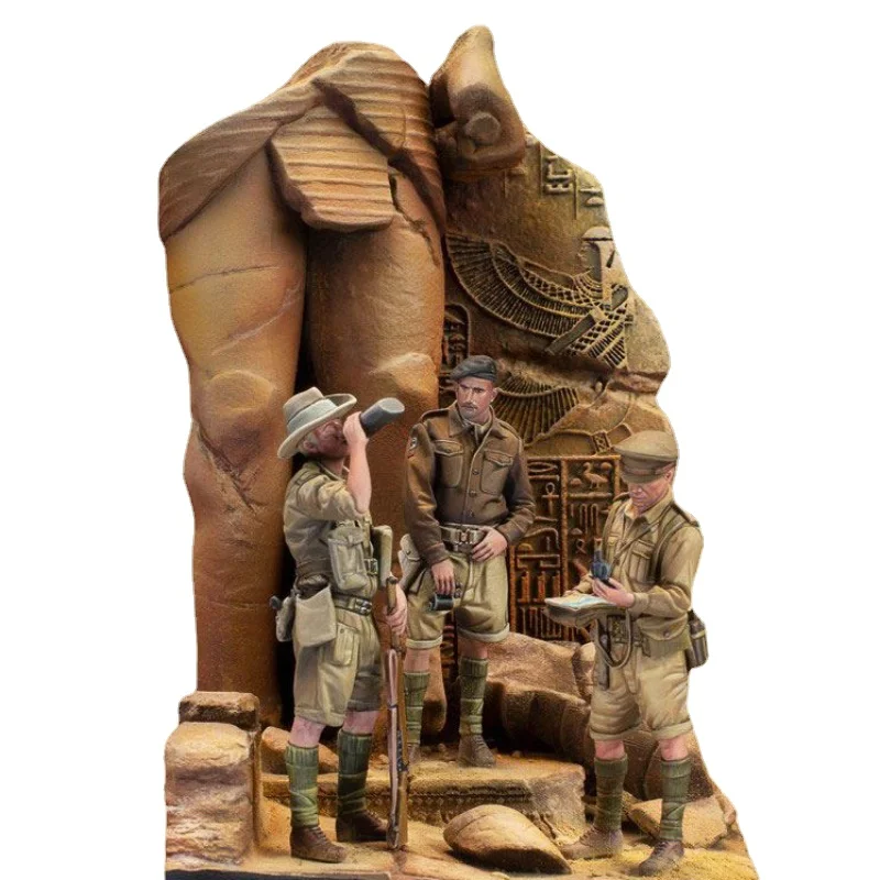 1:35 Resin Model 3 People and Scene White Model Hands-on New Static Model Assembly Kit Include Scene