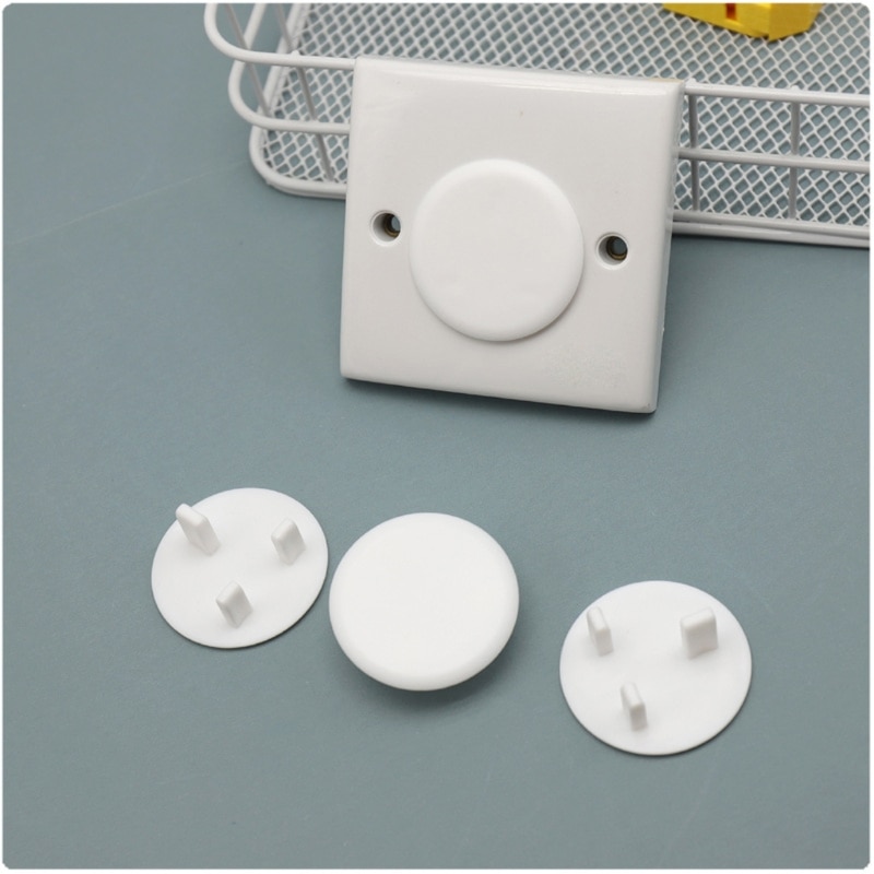 20pcs/lot Baby Electric Socket Outlet Plug Protection Security UK Sockets Cover