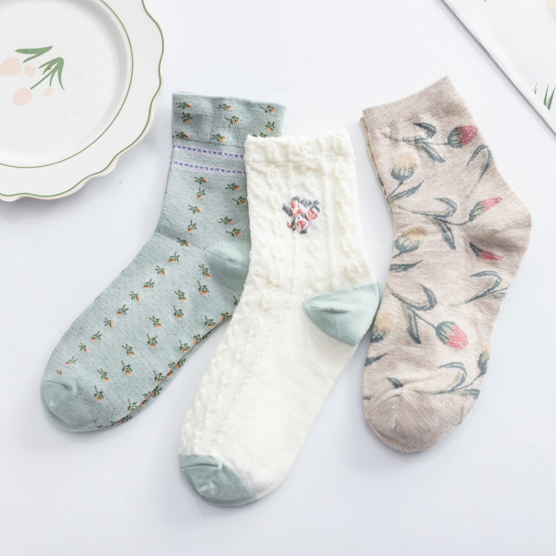 1 Pairs of Designer Socks Tulip Creative Comfort and Breathable Woman Socks Kawaii Harajuku Socks Women Cotton