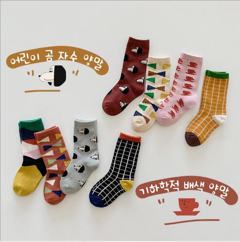 1-8Year 4 Pairs 2021 autumn and winter color matching geometric baby socks plaid boys and girls children's tube socks