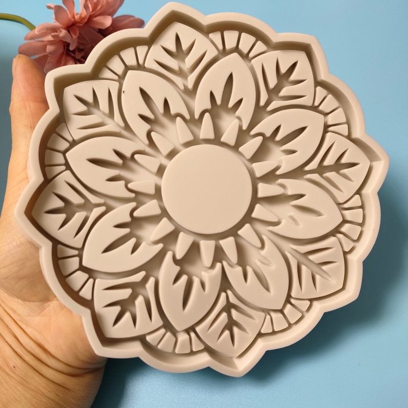 New Crystal Gem Art Crafts Epoxy Mandala Flower Coaster Mould For Resin Mold