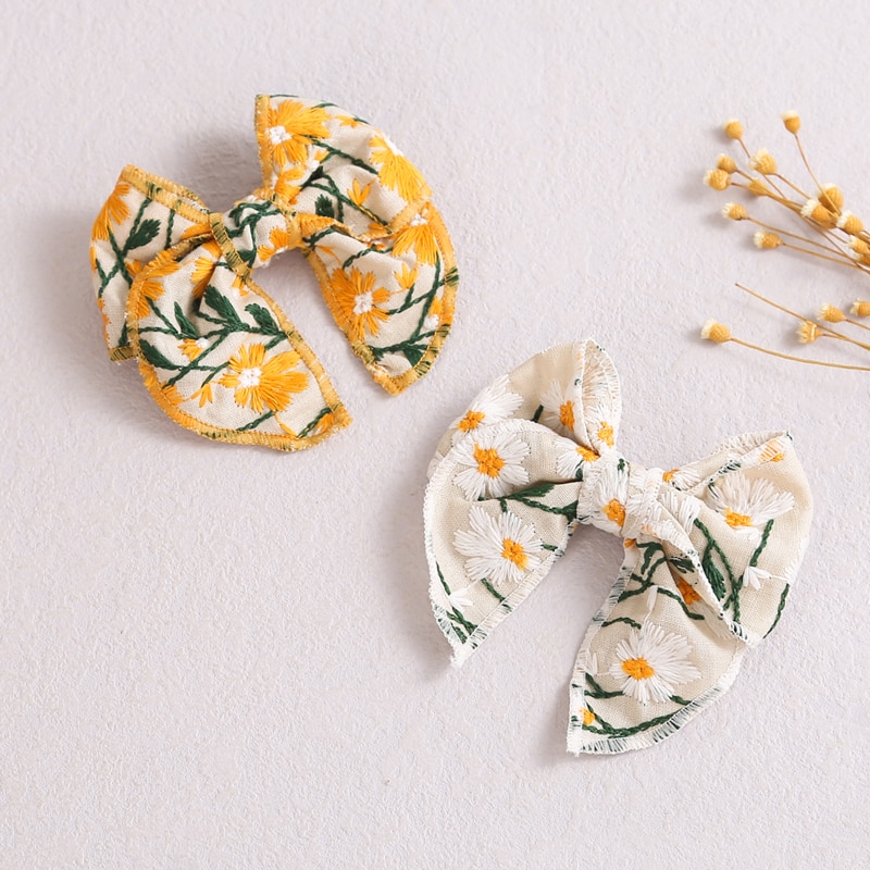Flower Hair Clips For Children Hairpins Baby Bows Accessories Handmade Hooks Girls Embroidery Pin Butterfly Barrette 2Pcs/Lot