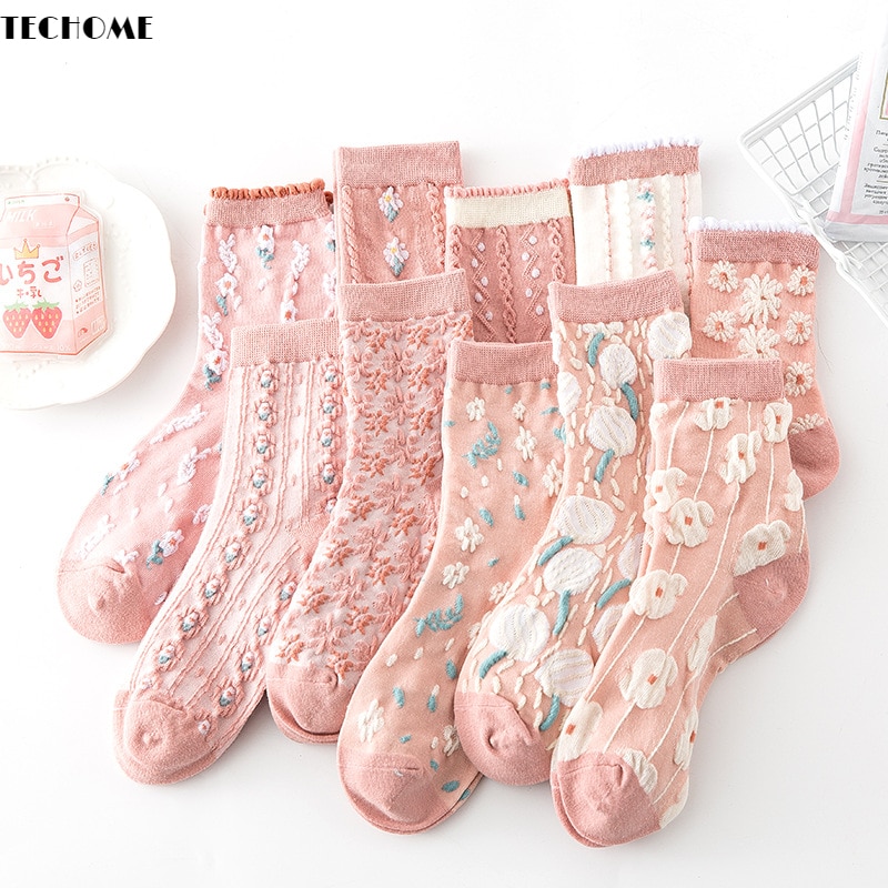 5Pairs/set 2021 3D Floral Socks Women's Socks Palace Retro Ladies Cotton Socks Embossed Pink Floral Combed Cotton Socks Kaw