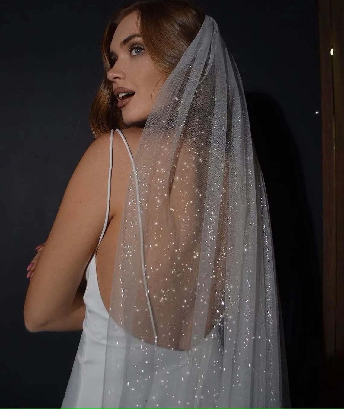 Topqueen V101 Sparking Bridal Veils Long Luxury Golden Bride Wedding Veil Cathedral Champagne