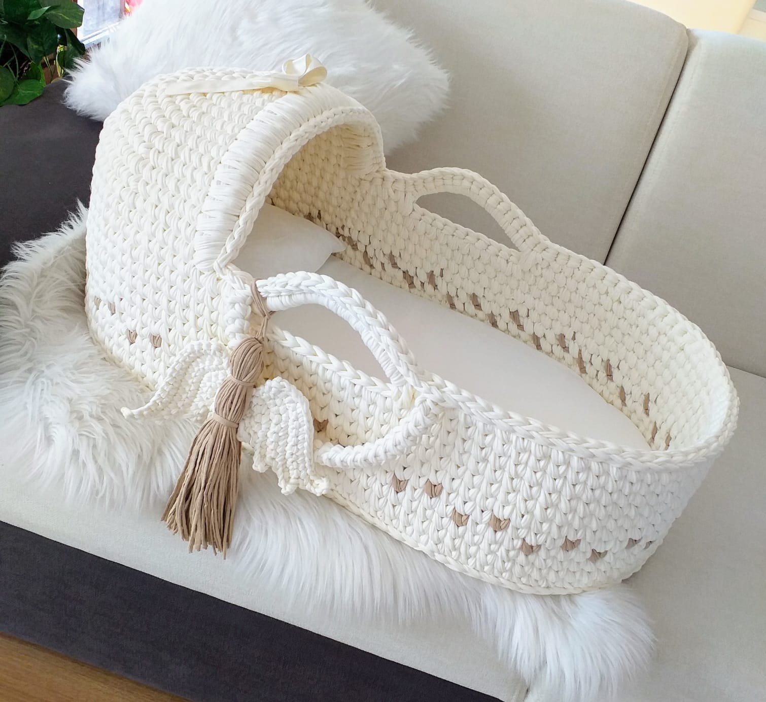 Jaju Baby Moses Basket Off white Knitted Stroller, newborn baby basket, baby basket, handmade baby knitting basket