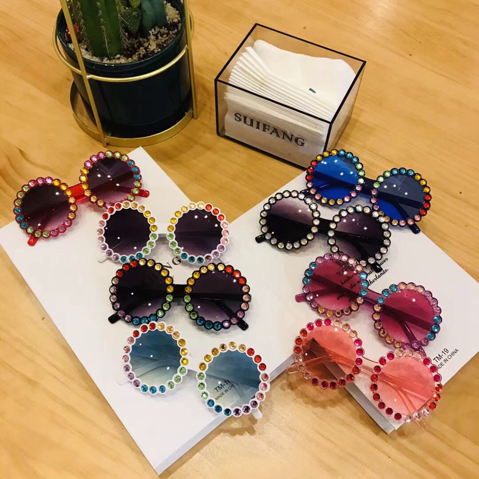 2021-05-28 Lioraitiin Kids Boy Girl Round Sunglasses Bling Rhinestone Frame UV400 Protection Sunglasses
