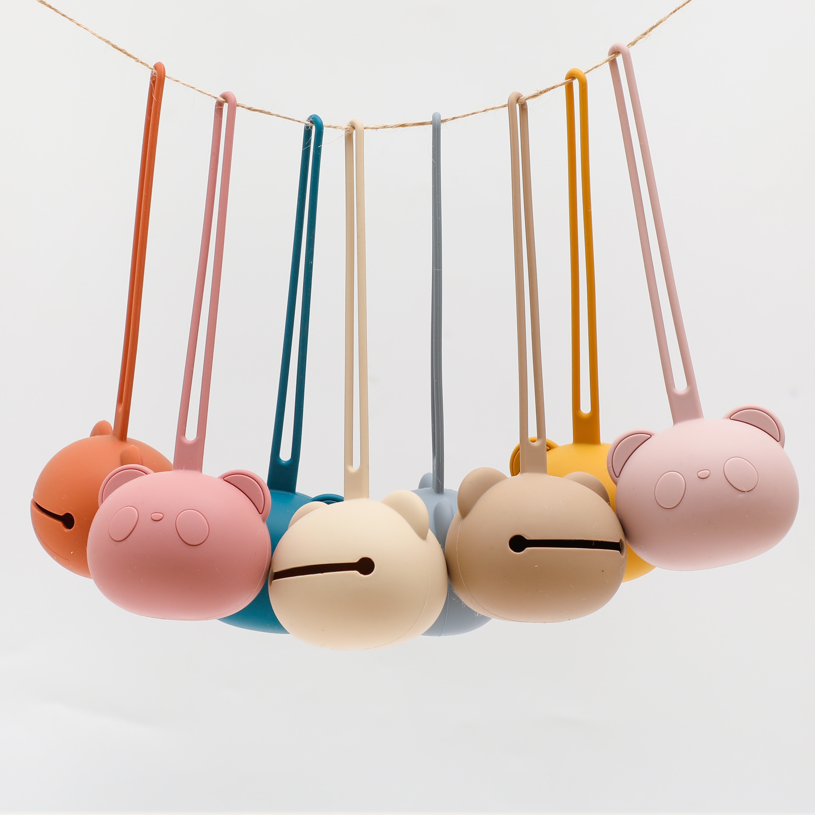 BPA Free Silicone Baby Pacifier Holder Food Grade Bebe Accessories Baby Storage porta chupete bebe