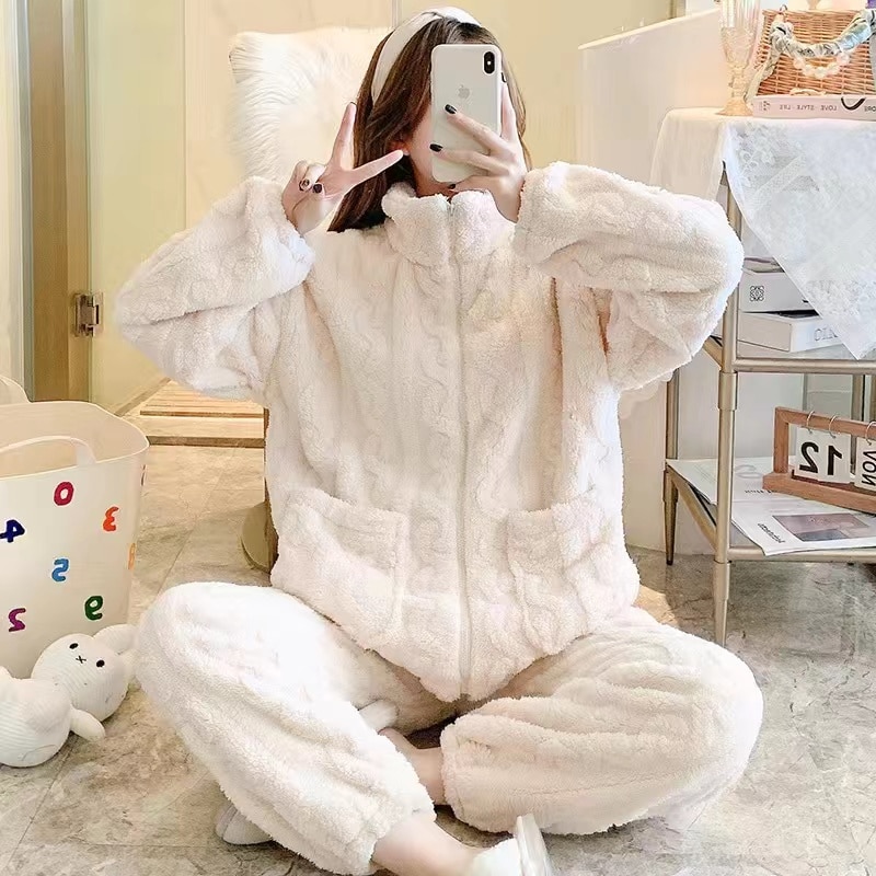 Large size pajamas ladies autumn and winter fashion plush Jacquard 280K thickened thermal cardigan zipper flannel home wear
