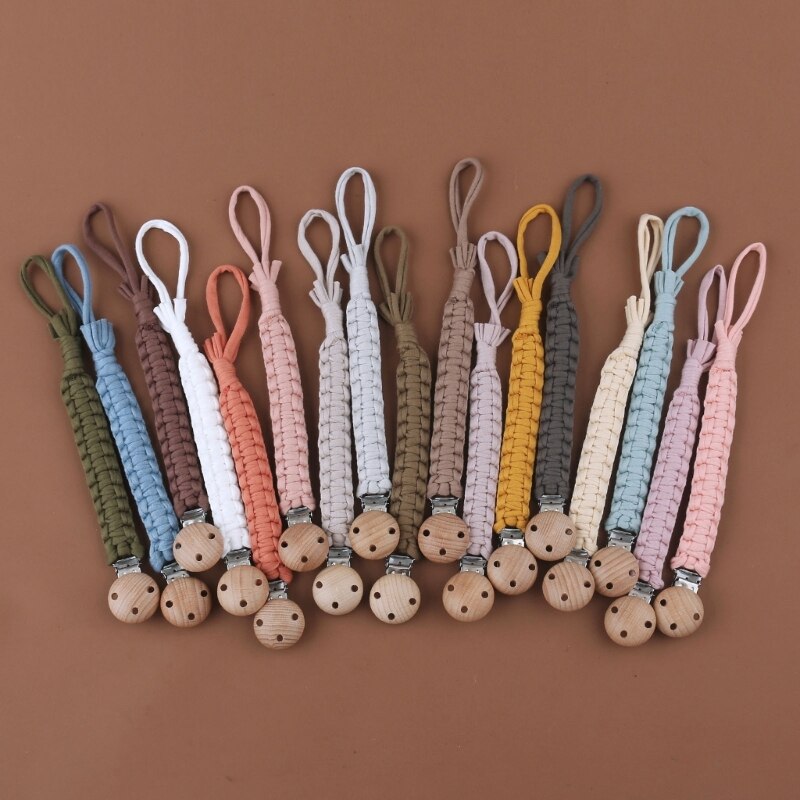 M76C Cotton Handmade Crochet Pacifier Chain Soft Newborn Soothing Pacifier Beech Wood Clip Baby Chew Toy Christmas Gift