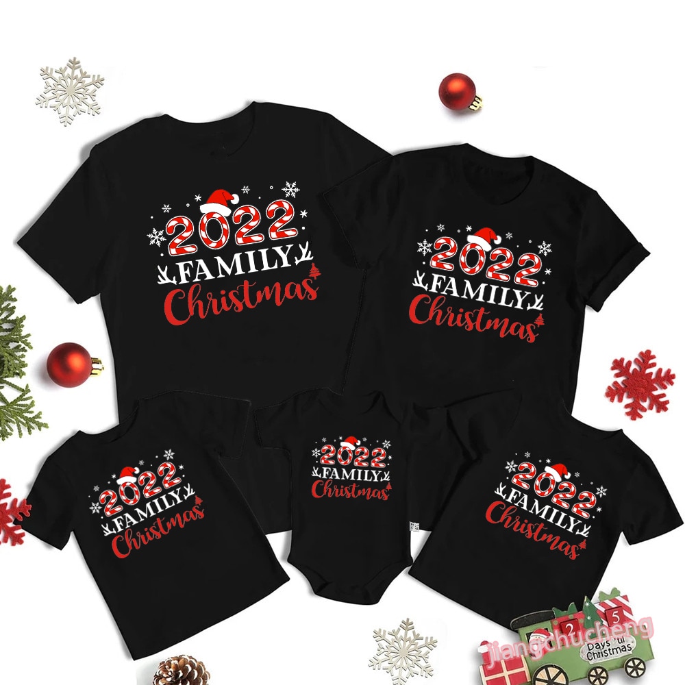 New 2022 Family Christmas Shirts Black Cotton Matching Dad Mom Kids Tshirt Baby Rompers Xmas Party Family Matching Outfits Gifts