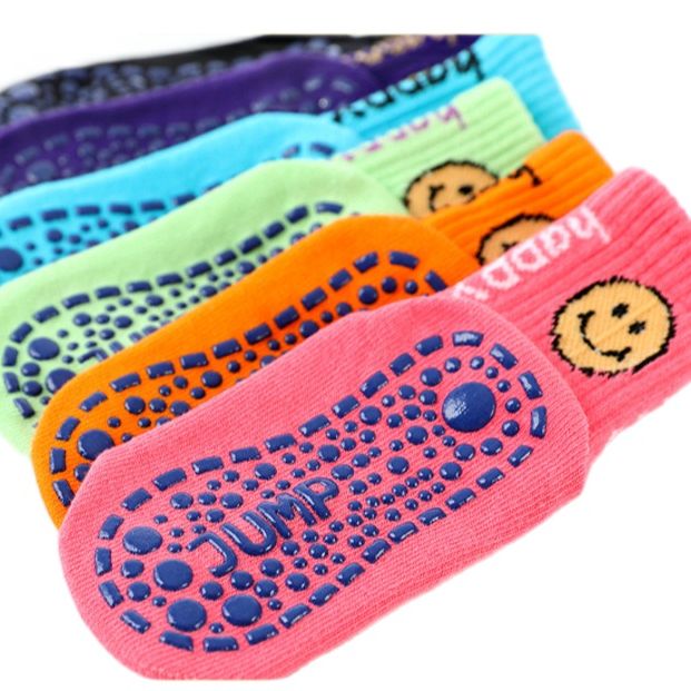 Children's non-slip toddler socks fall winter yoga socks non-slip mid-tube professional floor socks indoor early educatio