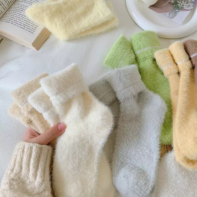1 Pair Hairy Mink Pile Medium Socks for Women 15 Colors Autumn and Winter Thickening Warm Home Sleep Floor Socks