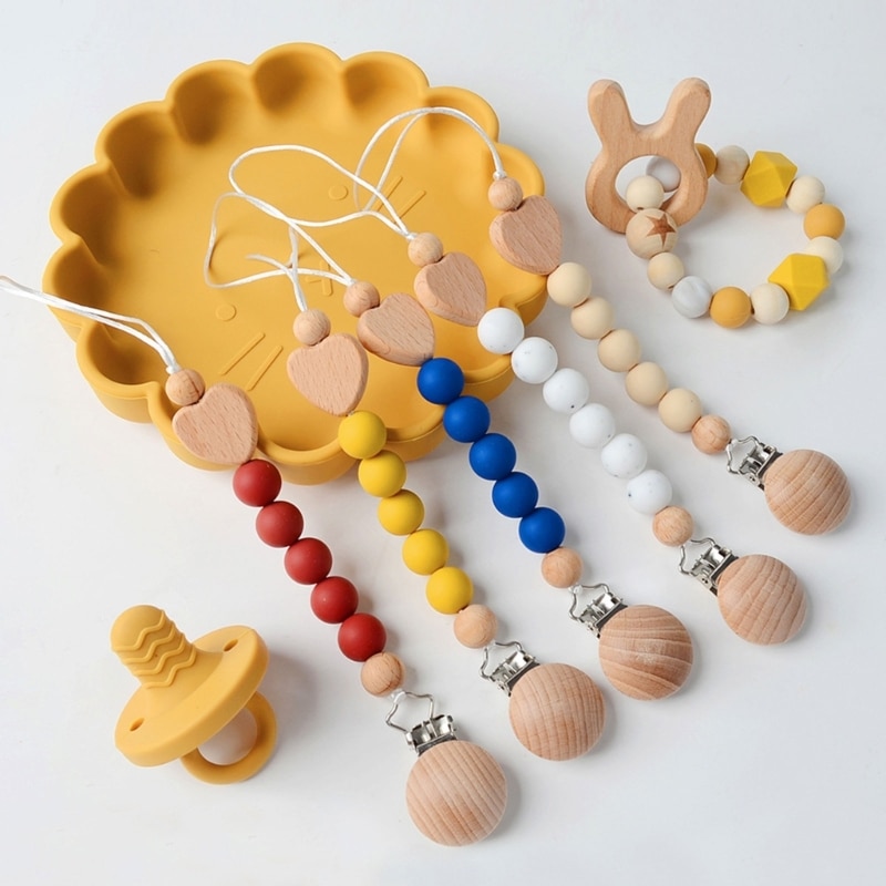 Baby Pacifier Clip Dummy Holder Anti-drop Chain Silicone Bead Wooden Heart Hanging Clip Infant Nipple Clip Soother Chain