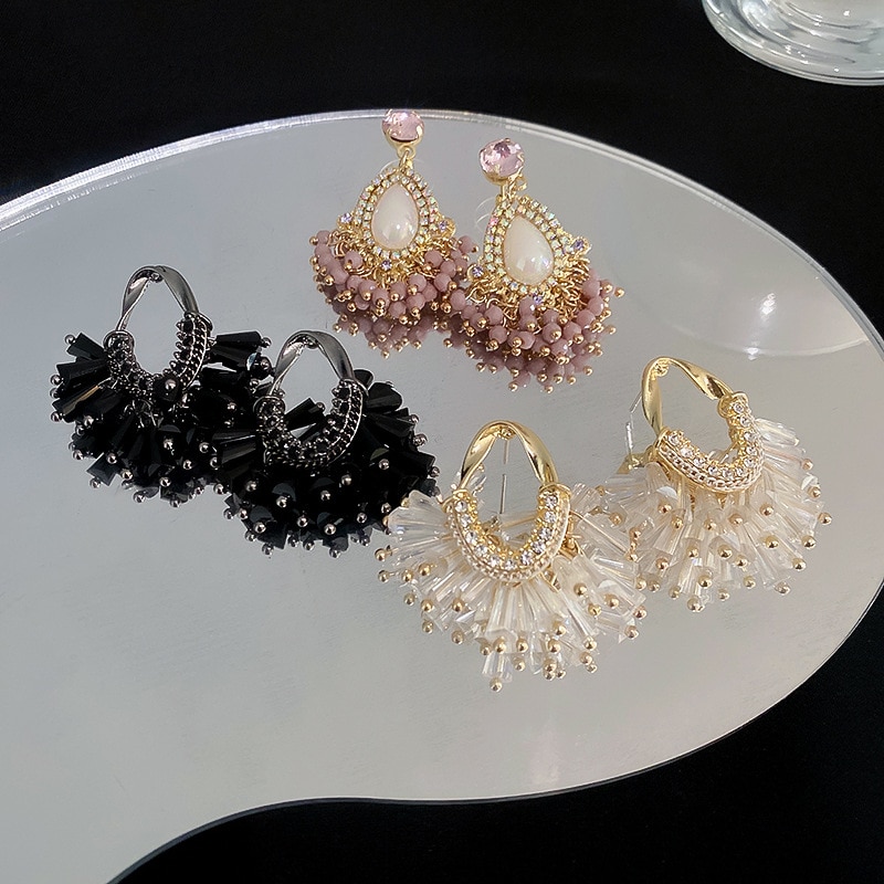 Silver Needle with Rhinestone Chain Crystal Tassel Earrings Korean Version Luxury Fashion Premium Earrings.