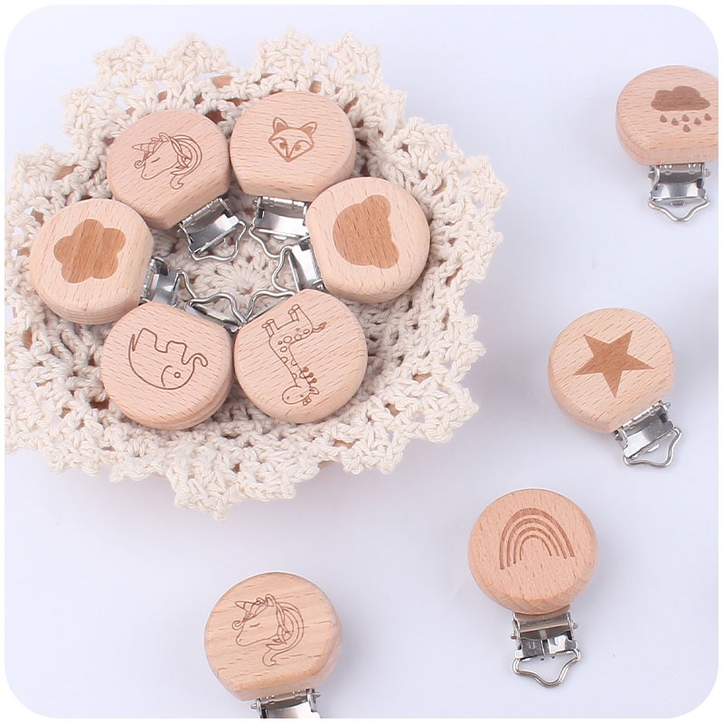 3 Pcs Of Natural Beech Teat Clip Teat Chain Universal Accessories Cartoon Animal Wood Clip Baby Pacifier Chain DIY Accessories