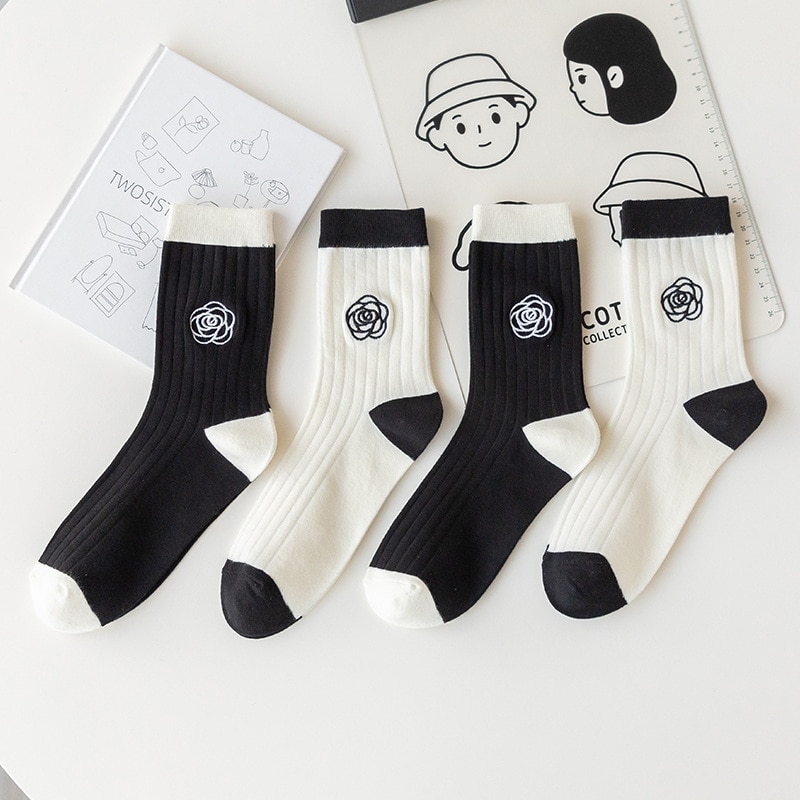 2Pairs Women Socks Autumn Winter Cute Embroidery White Black Long Socks Camellia Flower Print Female Casual Socks